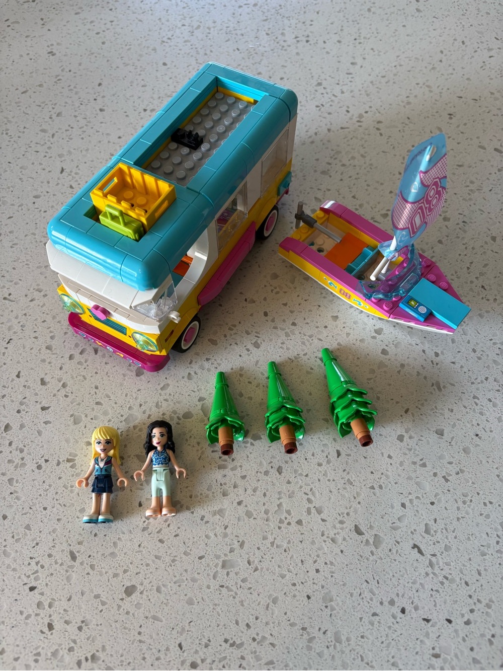 Lego Friends Set 41681 *Not Complete*